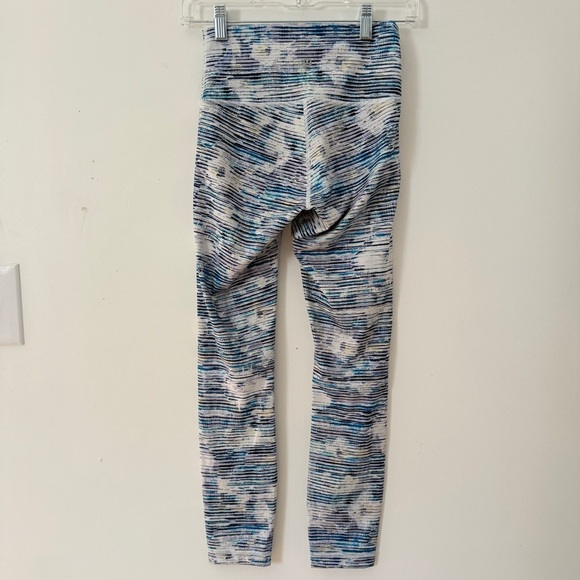 Lululemon High Times Pant Blurry Belle Multi - Picture 3 of 8